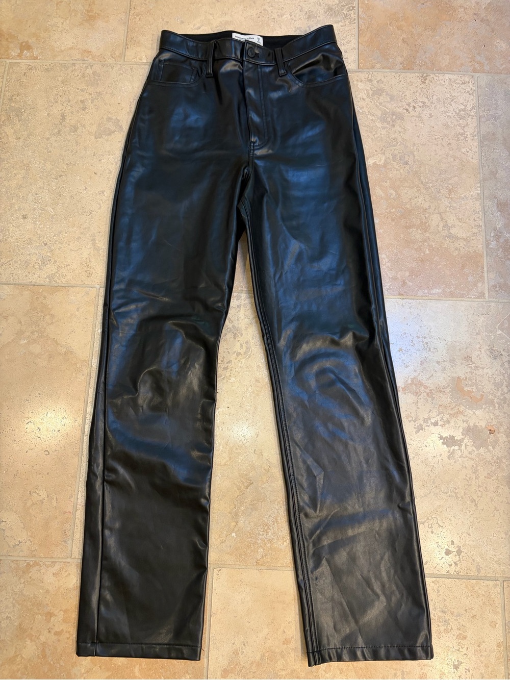 Abercrombie & Fitch The 90’s Straight Ultra High Rise Faux Leather Pants
